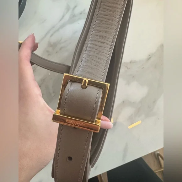 YSL Le 5 à 7 Hobo Bag – Taupe Smooth Leather with Gold Hardware - Picture 2 of 4